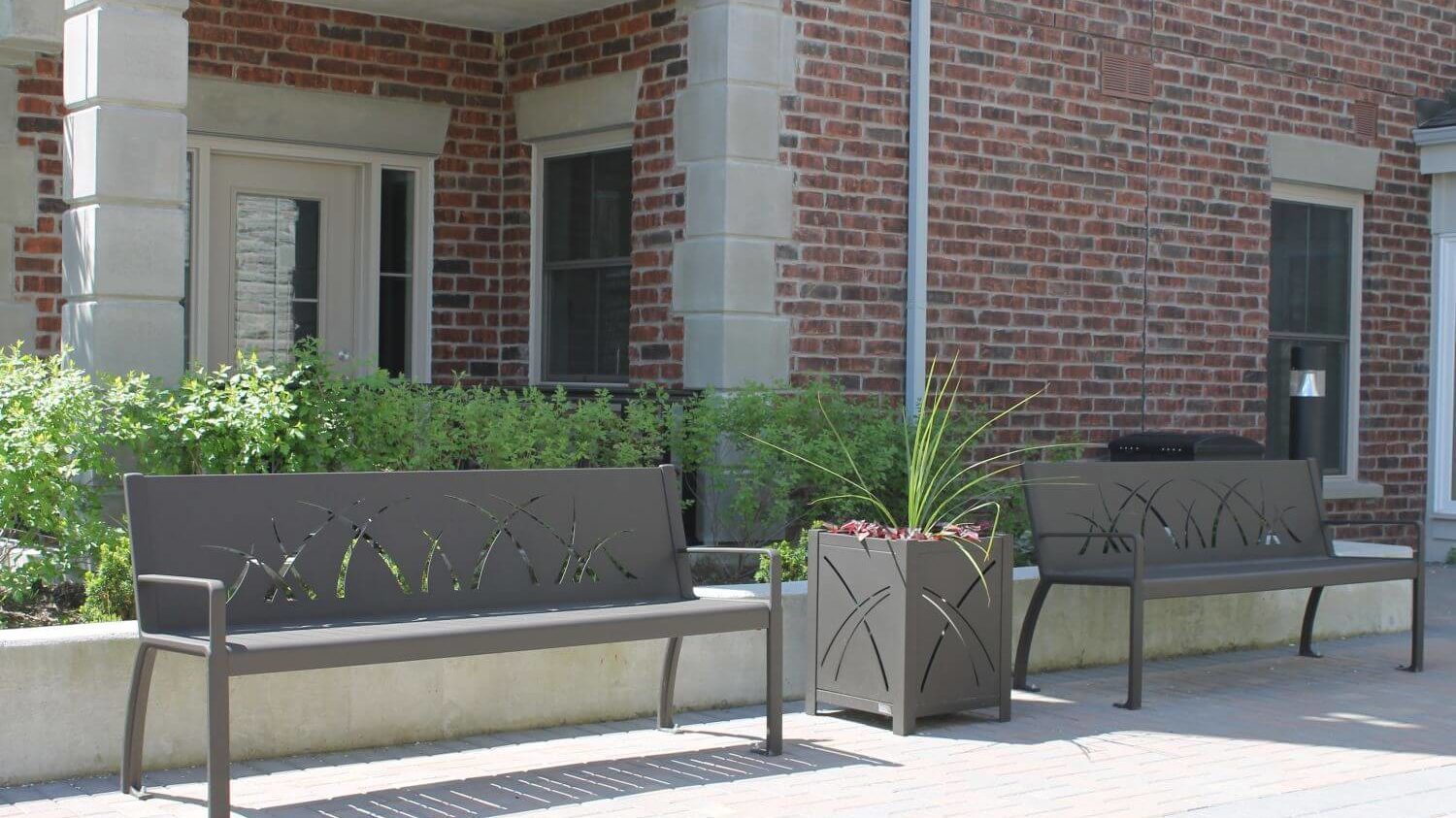 Averton Commons, Black Benches outside of a red brick building