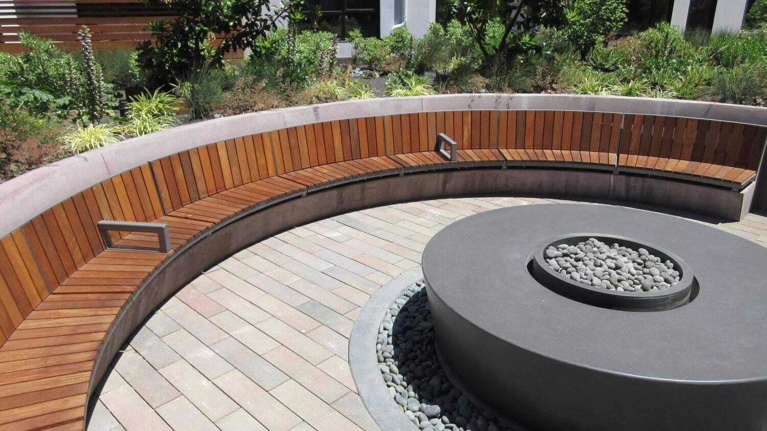 Curved Ogden surrounding fire pit