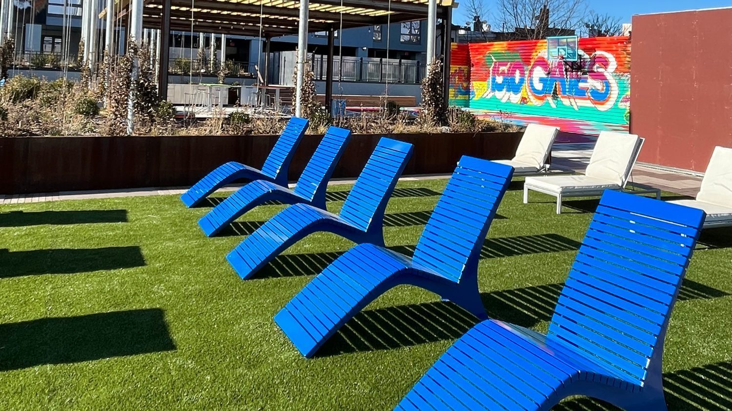 720 Chairs powdercoated blue on lawn