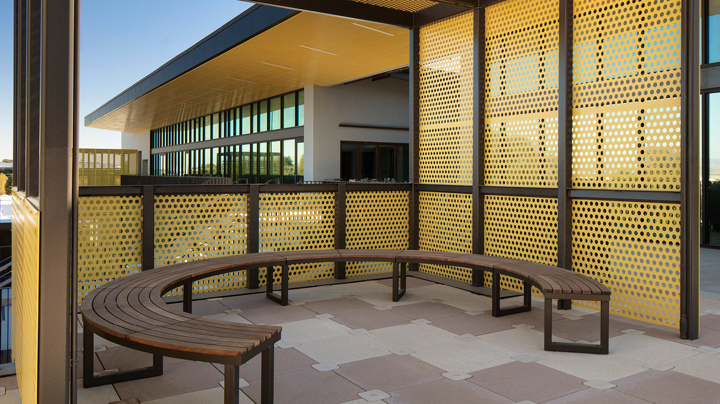 Circular Ogden Bench surrounded by shade structure